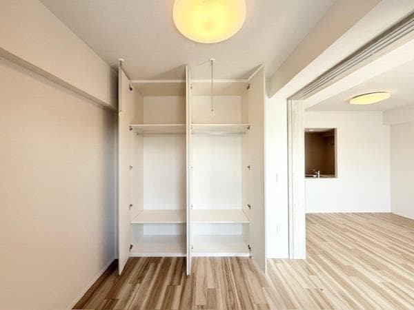 6f5864027cb54101a24bb227d1b18c28