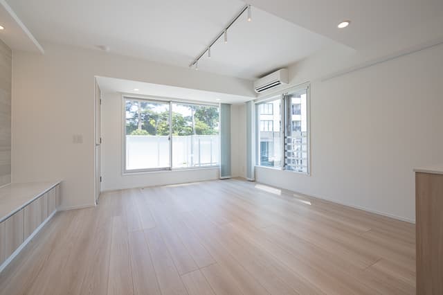 30ad7fdc0b6a4008a938b5df5a775434