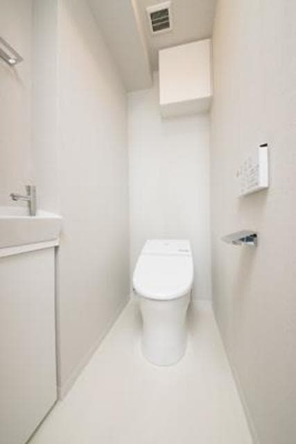 e53cfa0abe444b4ca59f886bab44948c