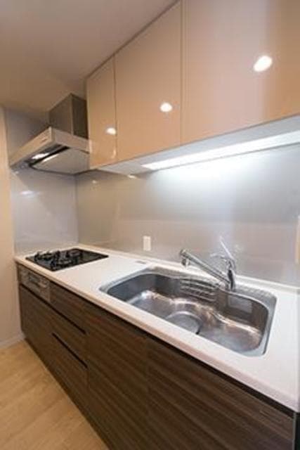 e53cfa0abe444b4ca59f886bab44948c