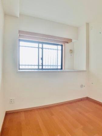 df293e29327d4c33b11bdaeba3e314b7