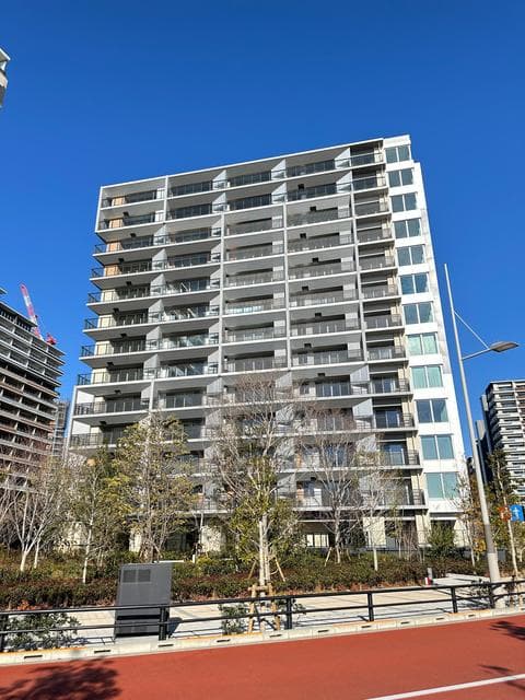 e5e87a94dd4a48e98cb158af3130be3d