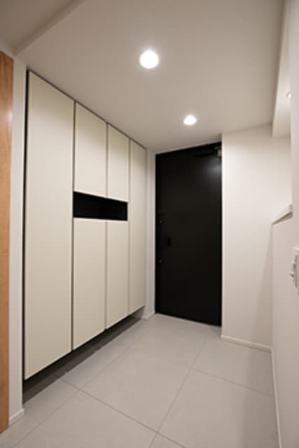 8c58ff124e184a4d9df3f01732b2ad9c