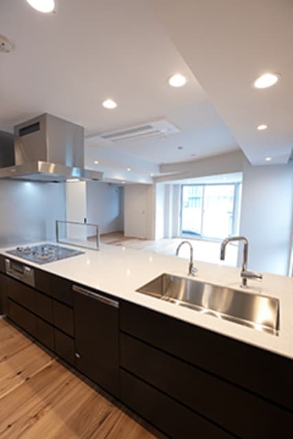 8c58ff124e184a4d9df3f01732b2ad9c