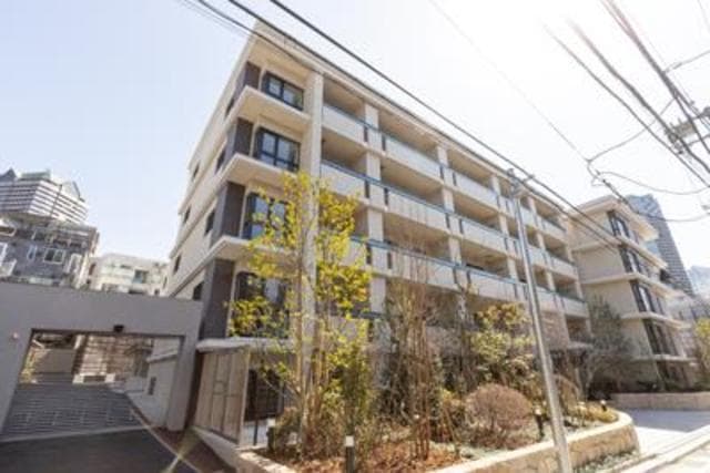 3bd1b3a4f0e04c2b933ab9538972e0b6