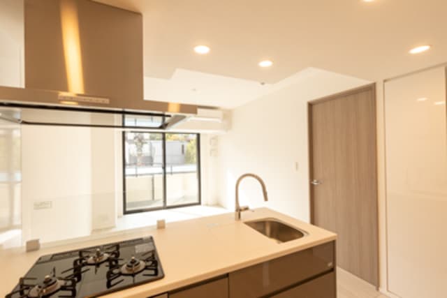 3bd1b3a4f0e04c2b933ab9538972e0b6