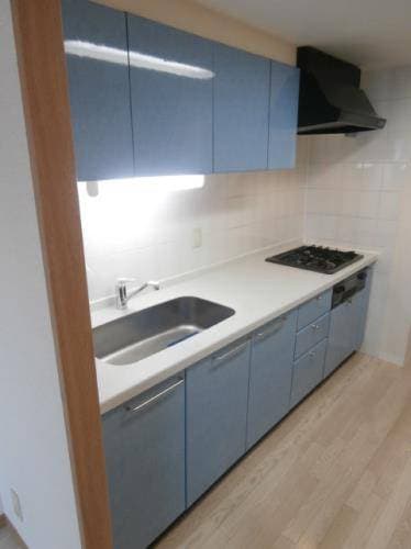 d8300f4f02014d4380404ae20db0fe9d