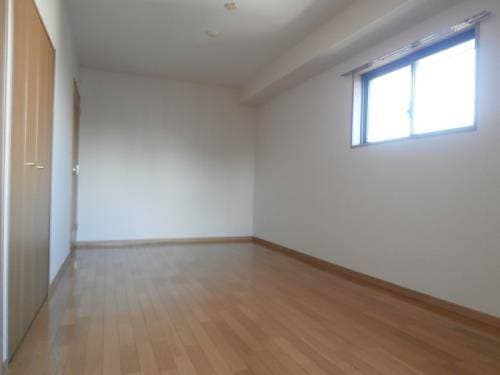 d8300f4f02014d4380404ae20db0fe9d