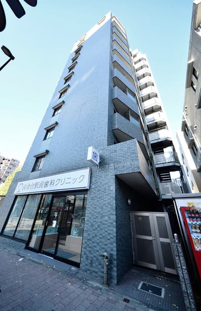 d8300f4f02014d4380404ae20db0fe9d