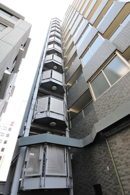 d8300f4f02014d4380404ae20db0fe9d