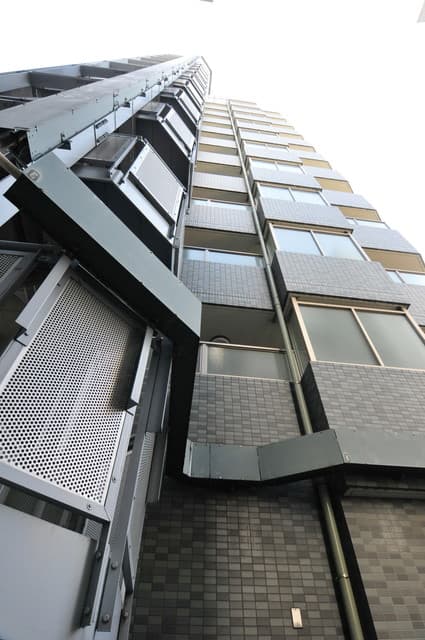 d8300f4f02014d4380404ae20db0fe9d