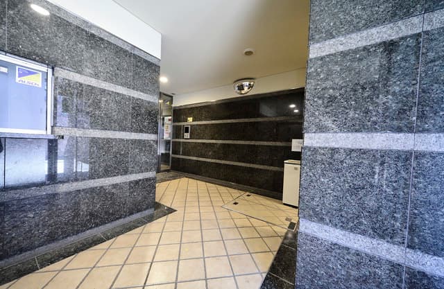 d8300f4f02014d4380404ae20db0fe9d