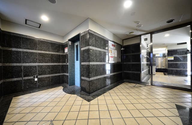 d8300f4f02014d4380404ae20db0fe9d