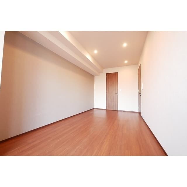 6c3422d3fbc54b7fa1e39b8ede7eeee6