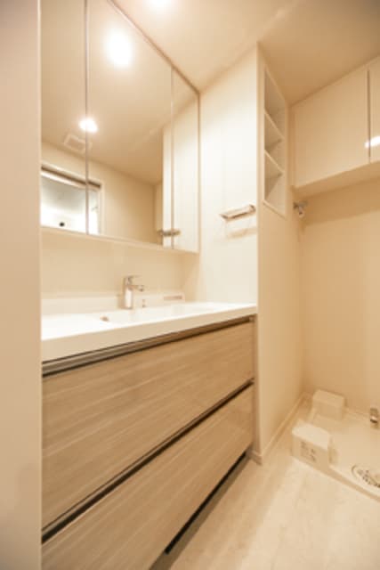 2dc92b30e7c9477a9a0bc14936c653ba