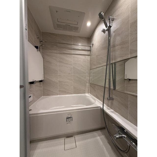 4825622fd8b74ef4a6c2d3afef13c40a