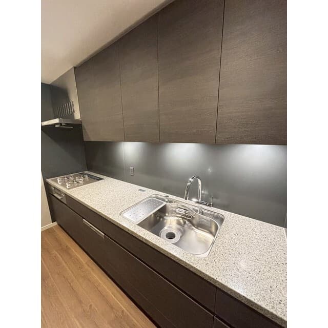 5ba6c19d993c4d72b77df61d9442100c