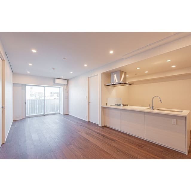 edb9d1ba596741b2934e6b5376ad2159