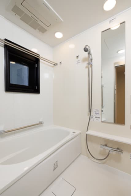 1df1242df4e24c96b33b3530ebd48cbe