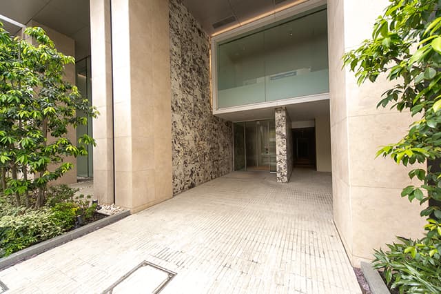 48abea2a1fd74e4094f1def1d3e1beab