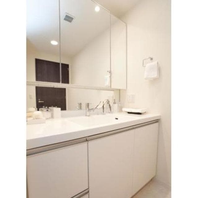 530a004a96c14335b0abf606b6147273