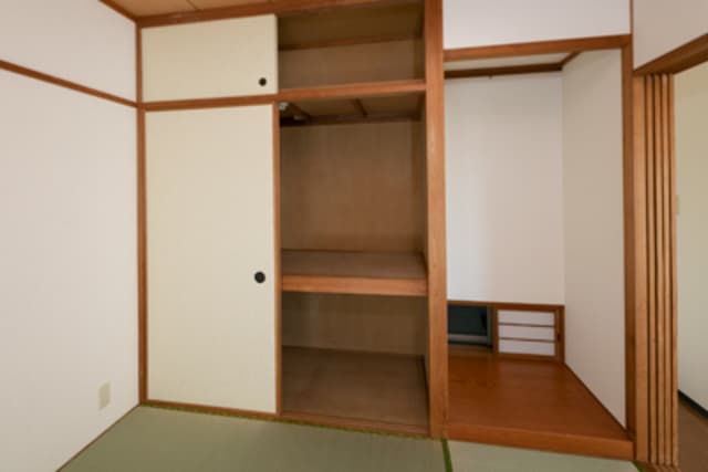 a5a8d486d57340d98a3b4c84ec4de73c