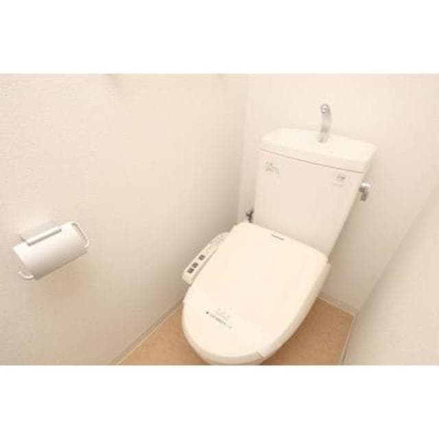 aebbd67cfc8745d3b48c5160d33f7cc6