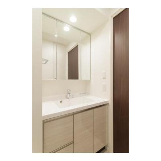 ae23242abfcd477db1f27775eb19c39b