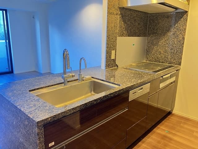 80f1c1ca1fa0451b8fc2b42eae312069