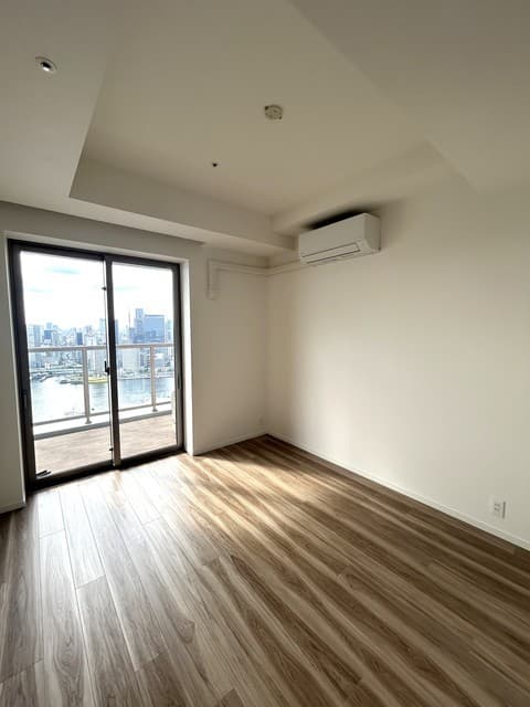 8243c2e7e4404f21ae906e7a714d9824