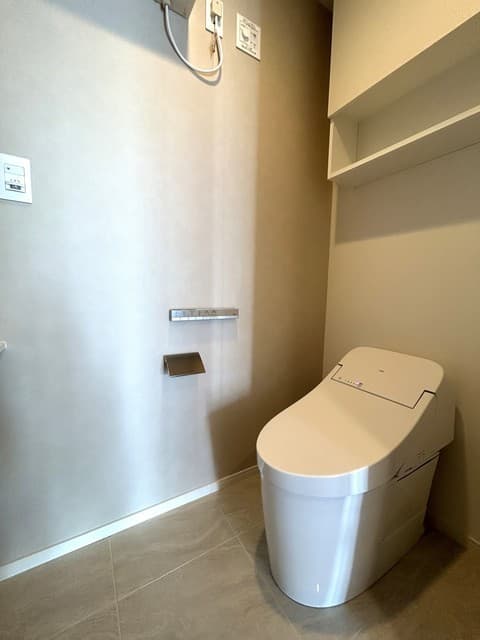 8243c2e7e4404f21ae906e7a714d9824