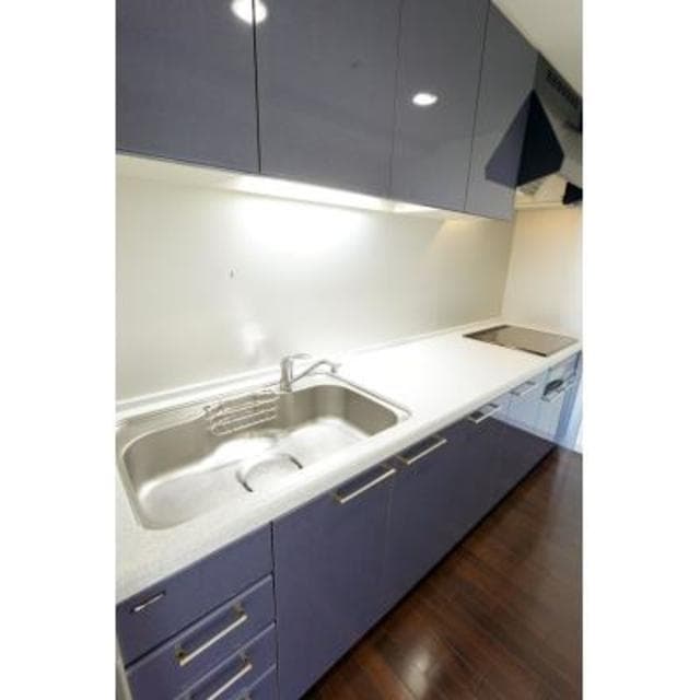 7b07019585e34282b3026dfe171ee4c4