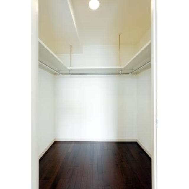 7b07019585e34282b3026dfe171ee4c4