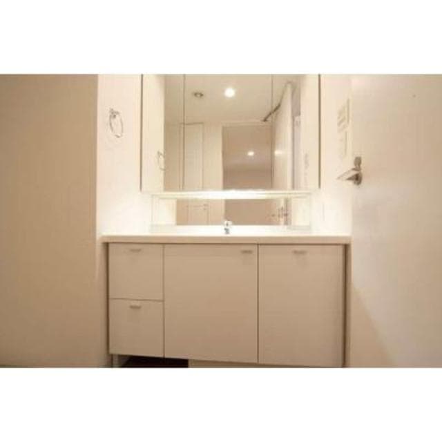 bfb748497f2c4770bcbacdae09ce8c6a