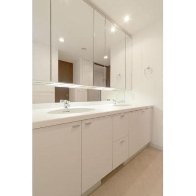 bfb748497f2c4770bcbacdae09ce8c6a