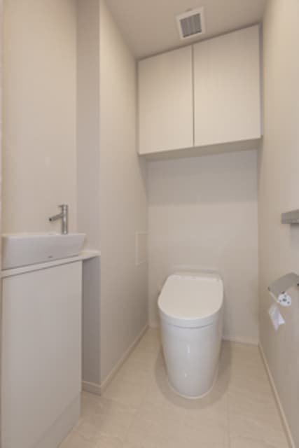 1df1242df4e24c96b33b3530ebd48cbe