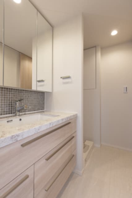 1df1242df4e24c96b33b3530ebd48cbe