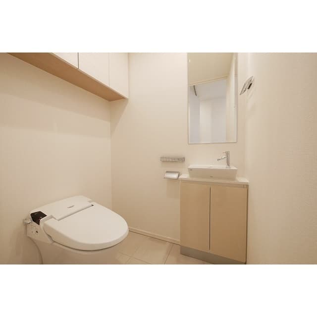 6c3422d3fbc54b7fa1e39b8ede7eeee6