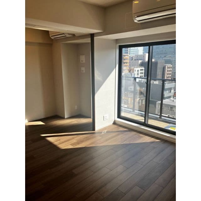 b649d2f4e5b54a9b974e00503569c703