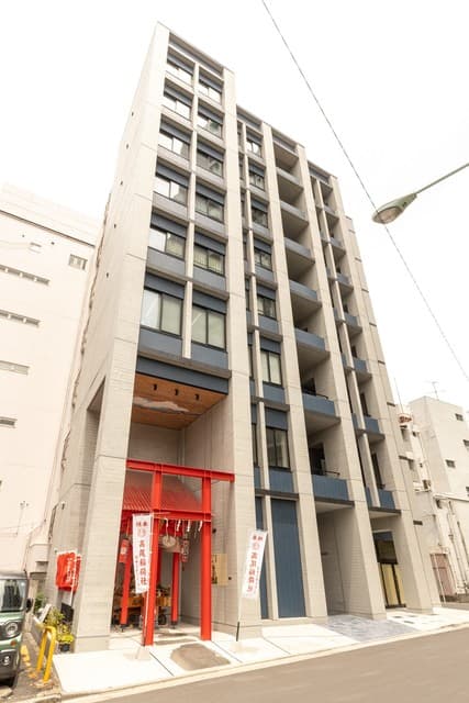 8c646715b7294ef5a5678bec4c94ea49