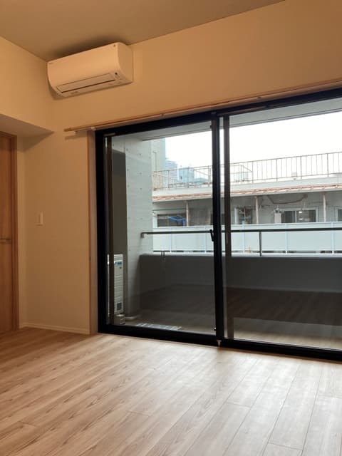 8c646715b7294ef5a5678bec4c94ea49