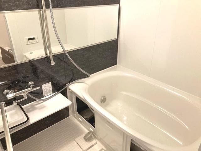 9a0f8ea8e7d84d41aaf01a13d844a958