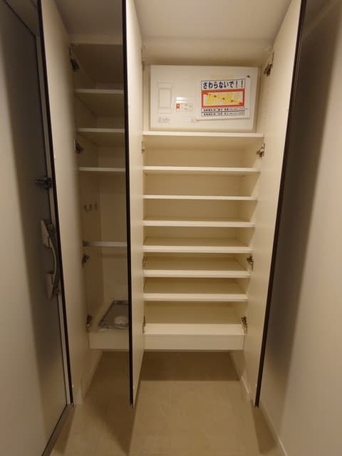 ee01473078d642c995b1ae6257ff3ed2