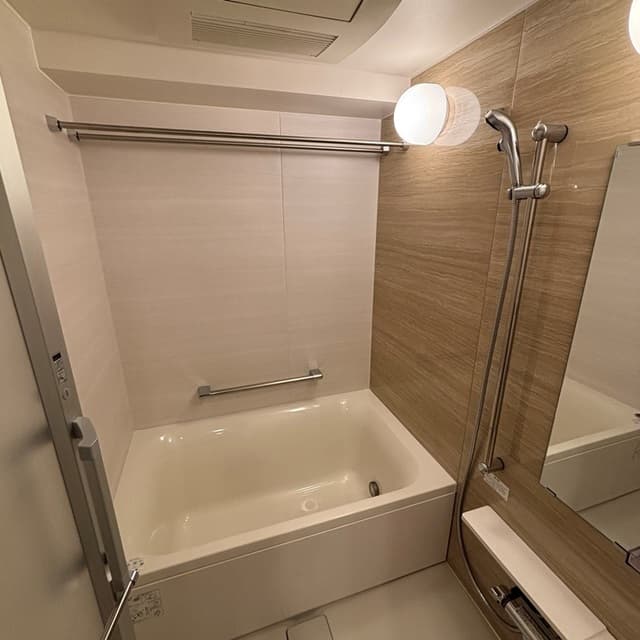 52ae7b29adb341d386d6215427394157