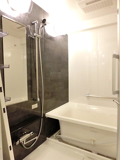 4cb7a51684d442f89c20a8e14349bd6b