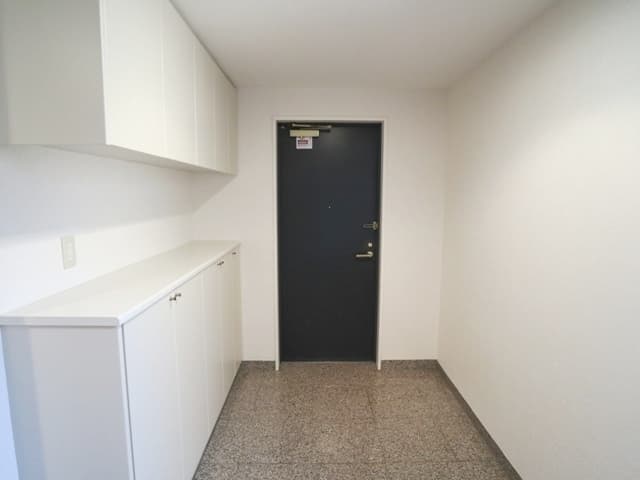 73b87306c6004f93b6cee5b1b51c8460