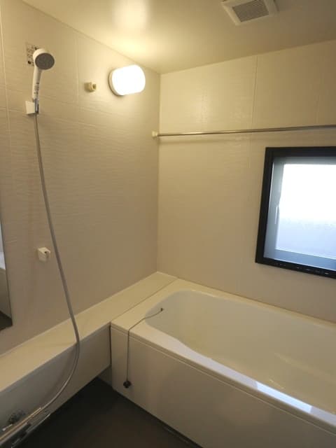 73b87306c6004f93b6cee5b1b51c8460