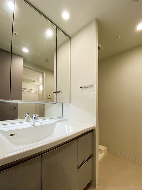 a2da304d94a544b3adda019375f300e8