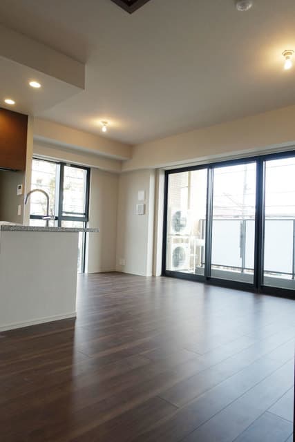 92f095027d8242d0ab14942dbd12b422