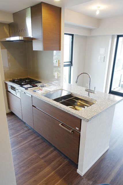 92f095027d8242d0ab14942dbd12b422